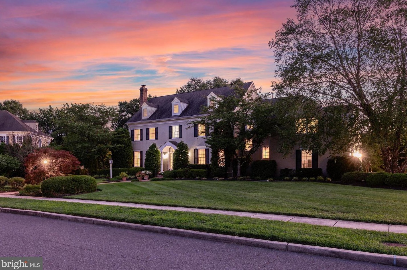 825 Loveland Rd, Moorestown, NJ 08057