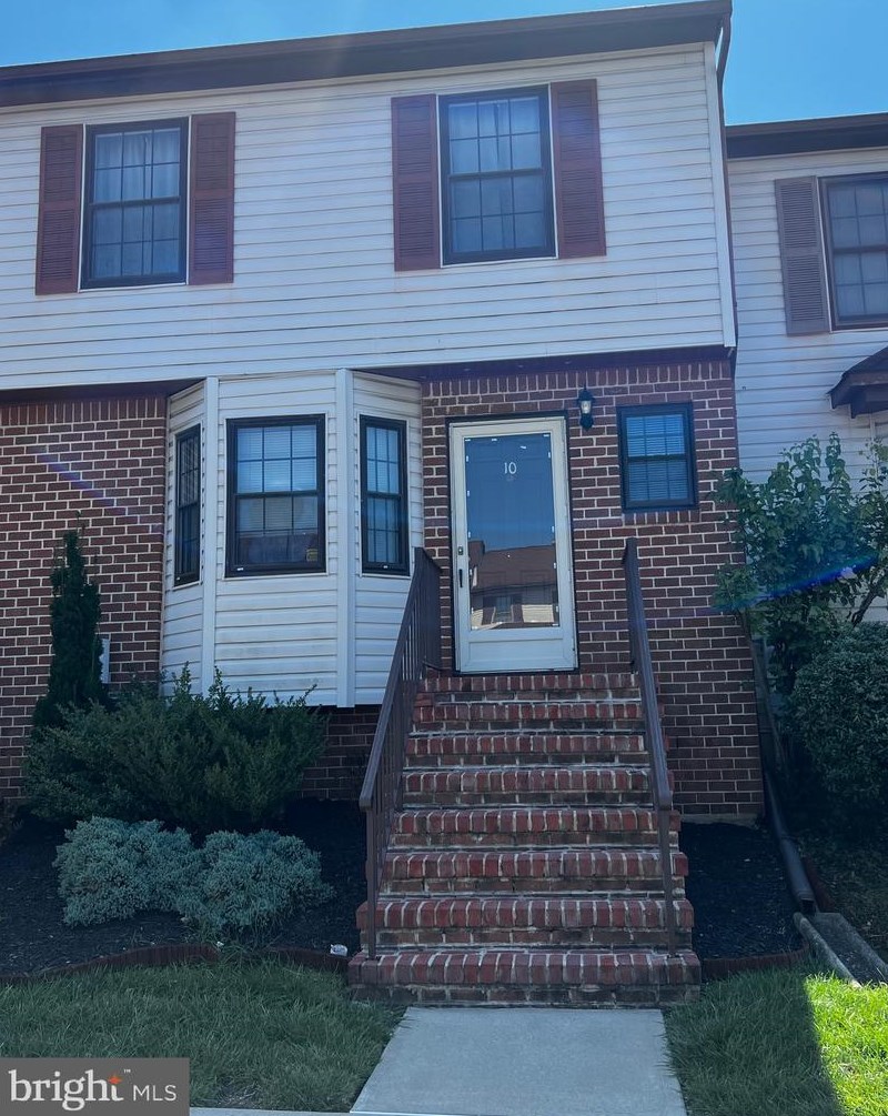 10 Ryans Ct, Chesterfield NJ  08505-2534 exterior