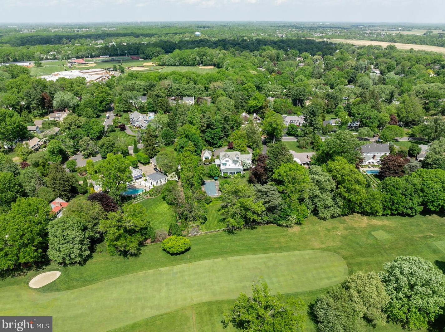 840 Golfview Rd, Moorestown NJ 08057-2024 exterior