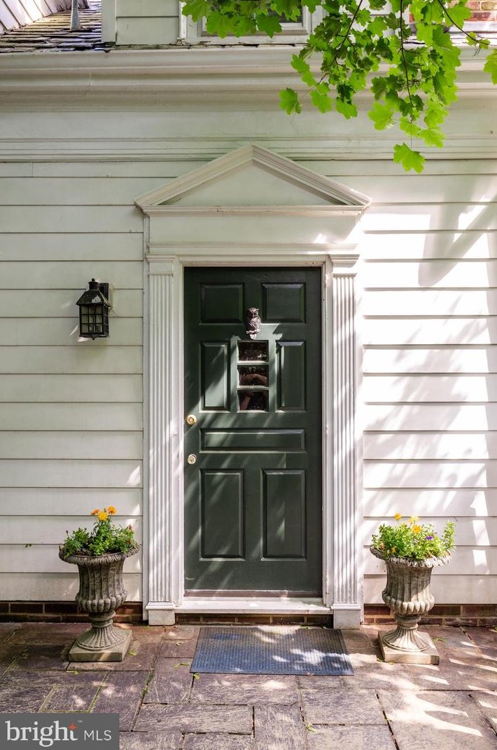 840 Golfview Rd, Moorestown NJ 08057-2024 exterior