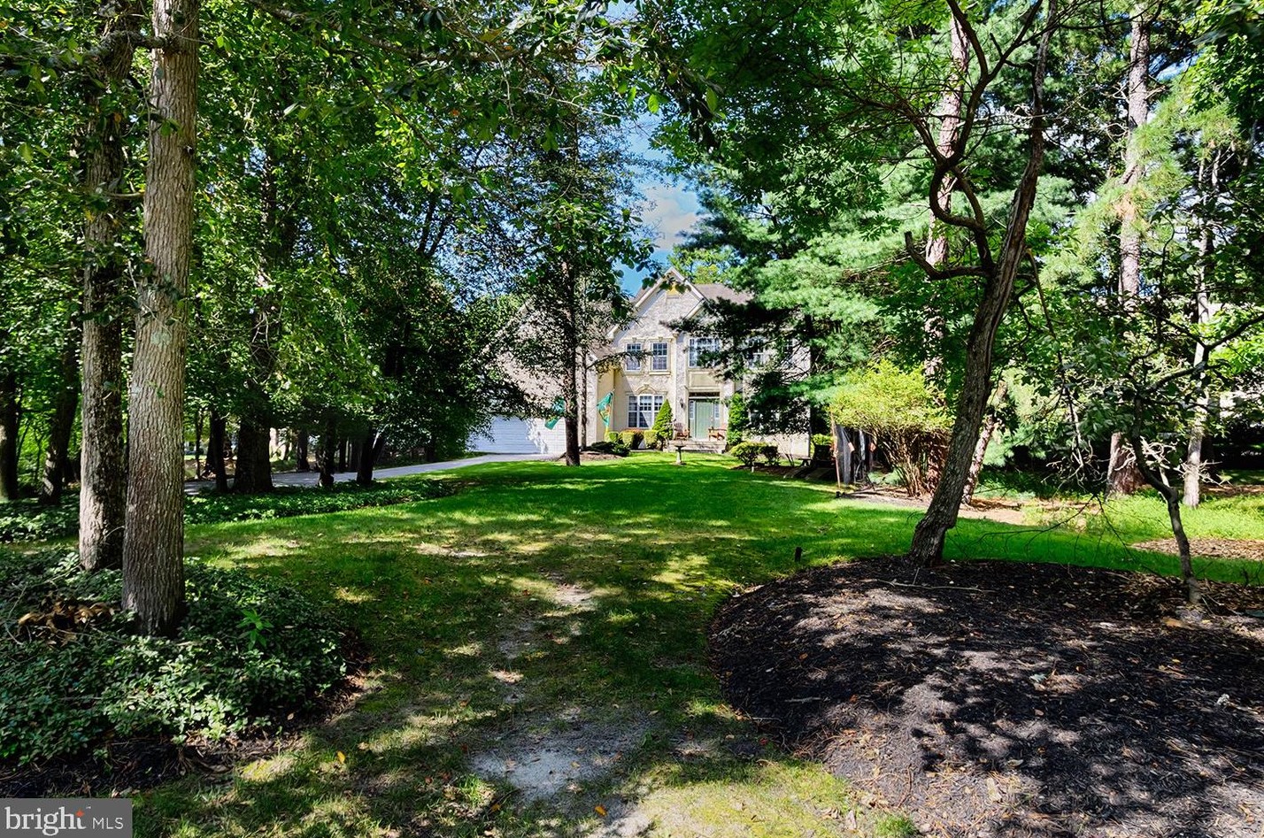 3 Blue Heron Ct, Medford, NJ 08055-3806