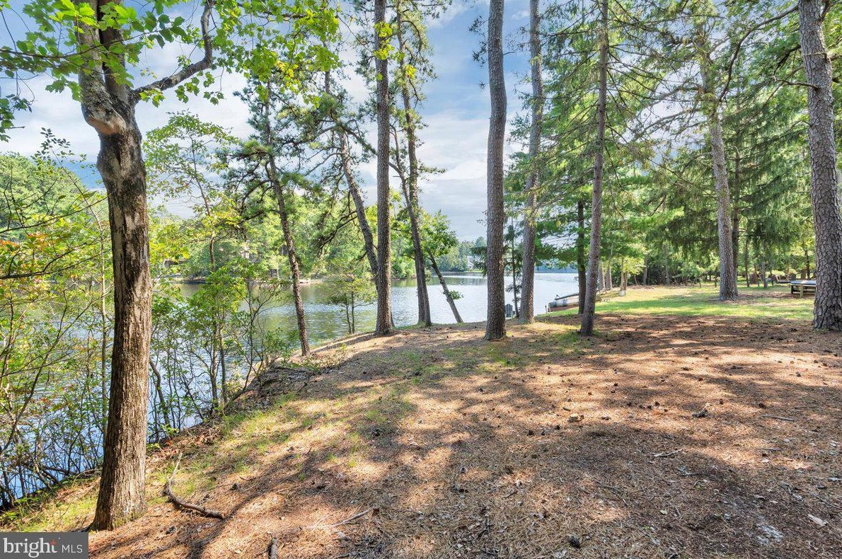 113 Centennial Dr, Medford, NJ 08055-8136