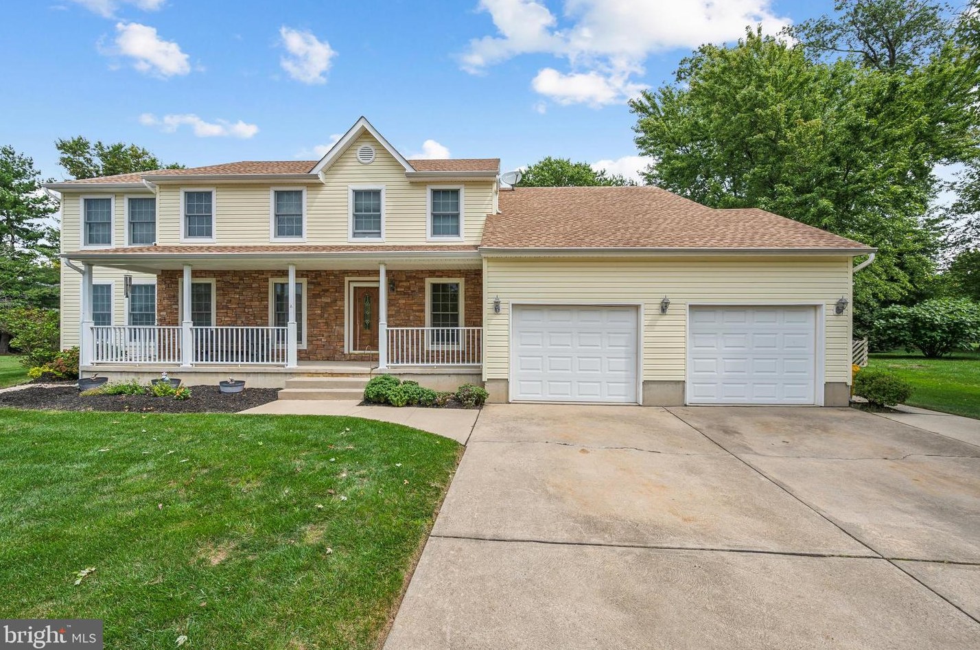 6 Matthew Ct, Chesterfield, NJ 08505