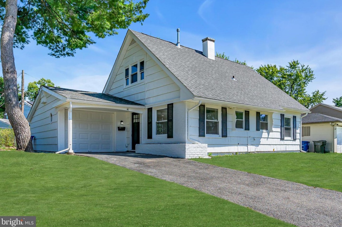 46 Snowflower Ln, Willingboro, NJ 08046