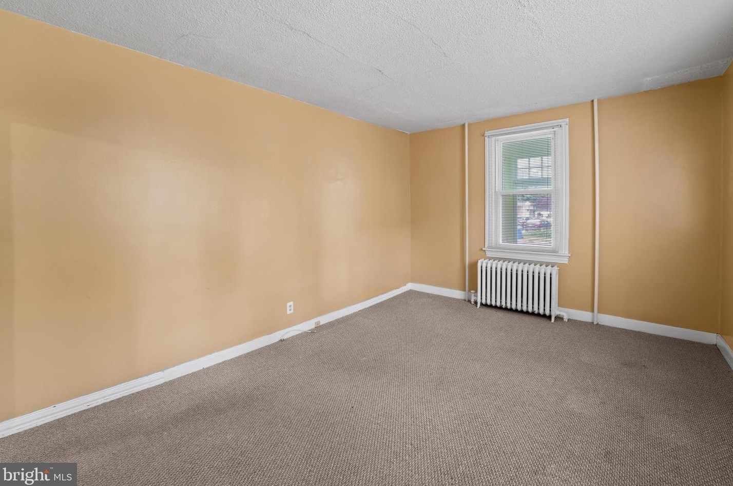 739 Cinnaminson Ave, Palmyra NJ 08065-1820 exterior