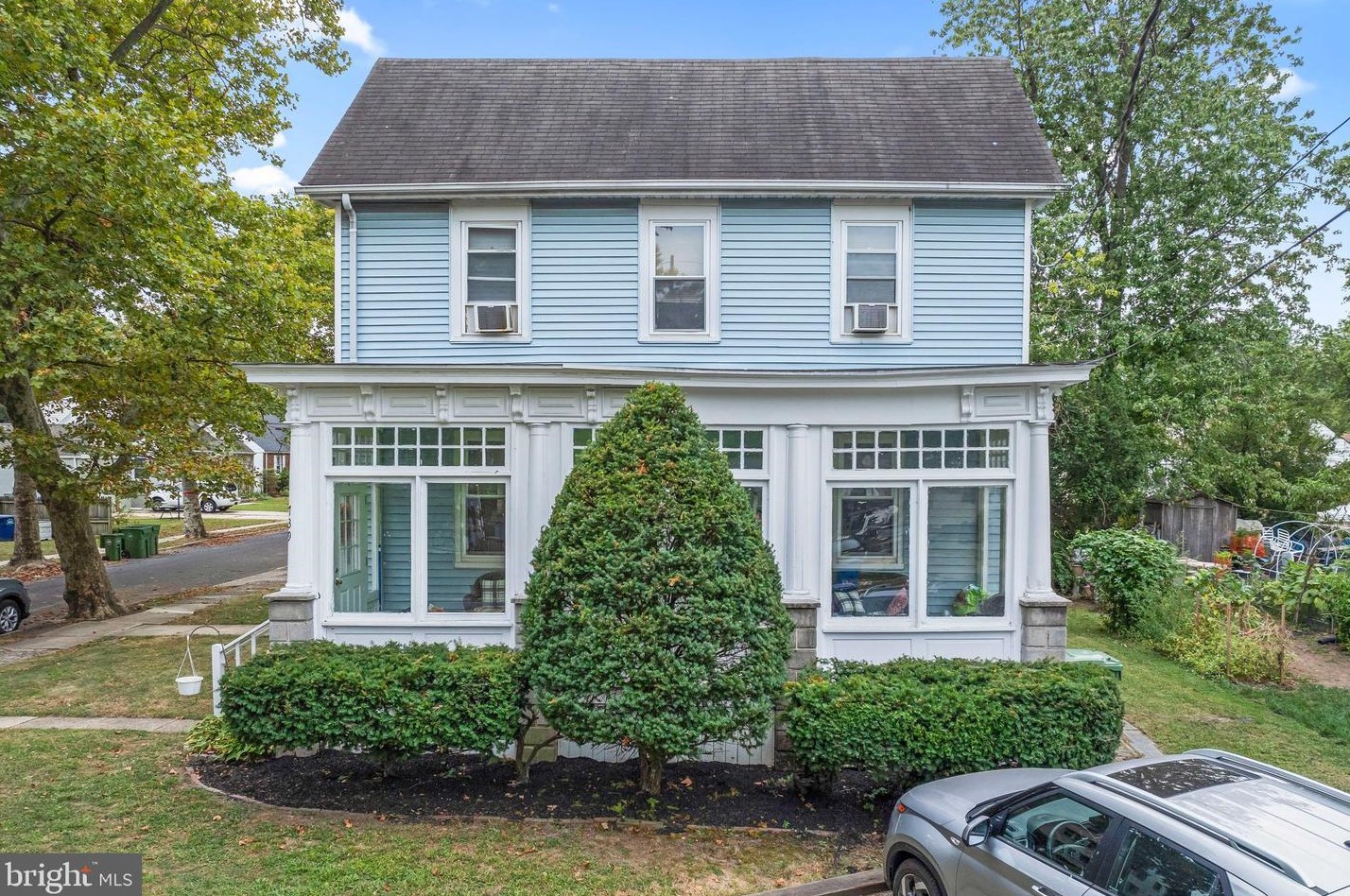 739 Cinnaminson Ave, Palmyra, NJ 08065