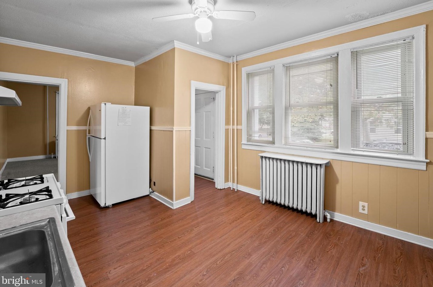 739 Cinnaminson Ave, Palmyra NJ 08065-1820 exterior