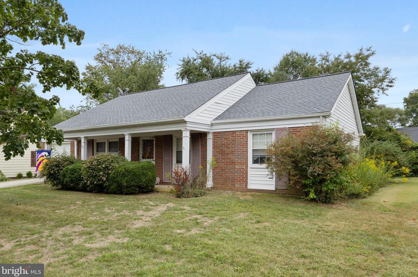 52 Grayson Cir, Willingboro, NJ 08046