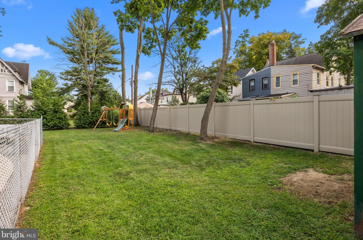 500 Fulton St, Riverton NJ 08077-1151 exterior