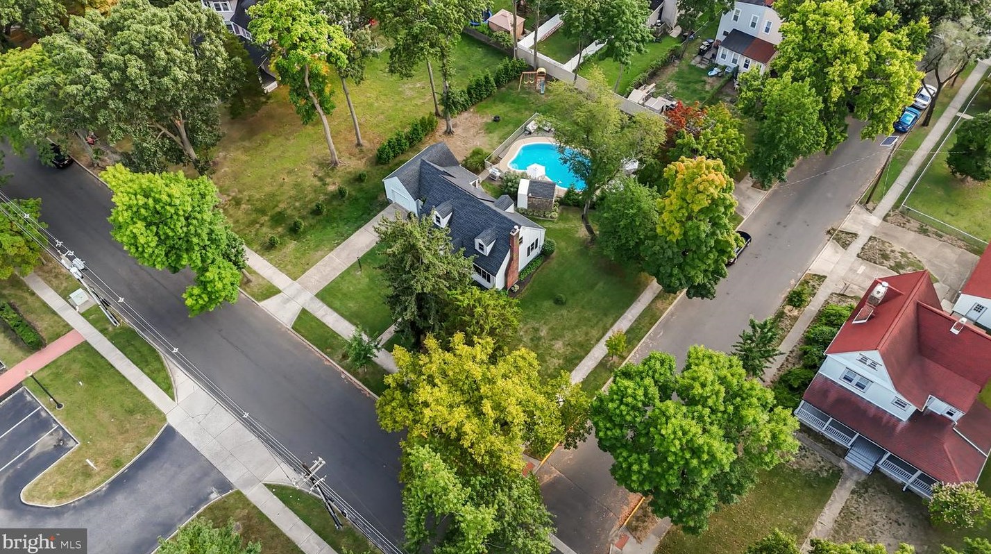 500 Fulton St, Riverton NJ 08077-1151 exterior