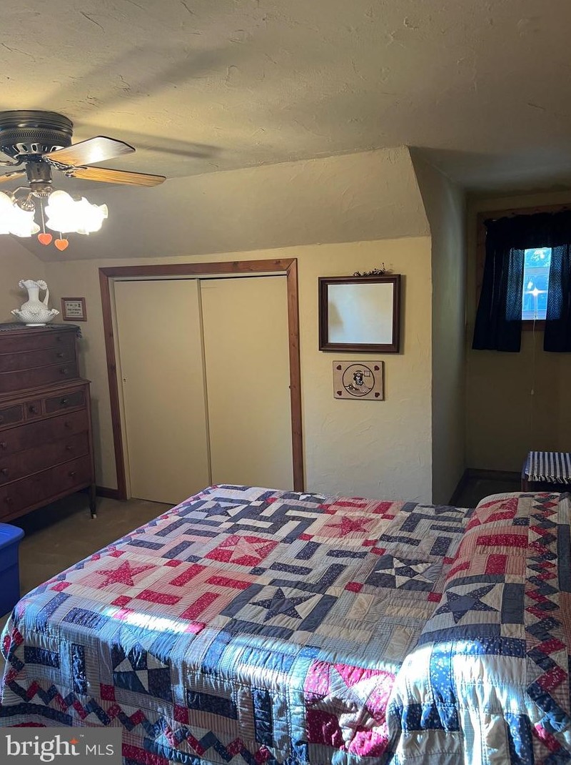 608 Lincoln Ave, Palmyra NJ 08065-2007 exterior