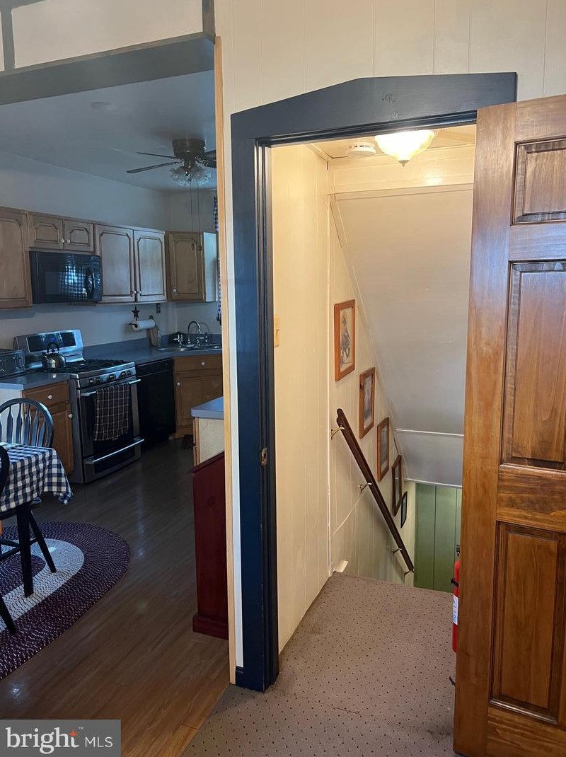 608 Lincoln Ave, Palmyra NJ 08065-2007 exterior