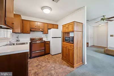 15 Dorchester Drive, Southampton, NJ 08088 - Photo 12