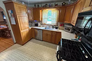1046 Woodlane Rd, Mount Holly, NJ 08060 - Photo 10