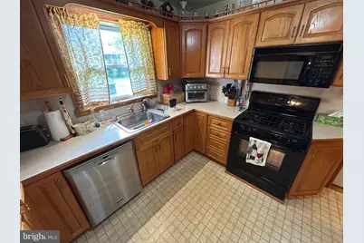 1046 Woodlane Road, Mount Holly, NJ 08060 - Photo 12