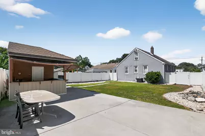 404 Greenwood Avenue, Riverside, NJ 08075 - Photo 8