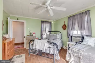 635 Laurel St, Delanco, NJ 08075 - Photo 16