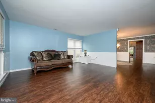 20 Buxton Ct, Southampton, NJ 08088 - Photo 6