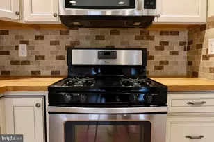 2063 Harbour Dr, Palmyra, NJ 08065 - Photo 10