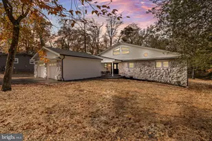 17 W Delaware Trail, Medford, NJ 08055 - Photo 1