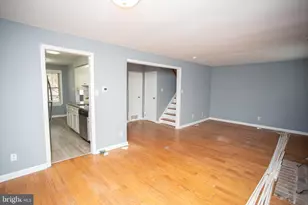 5 Regent Ct, Medford, NJ 08055 - Photo 4