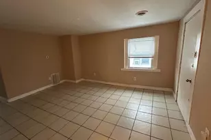 34 Washington St, Mount Holly, NJ 08060 - Photo 2
