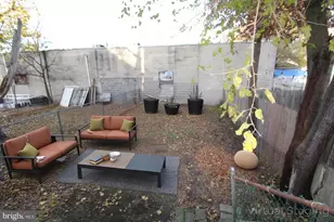 421 Bridgeboro St, Riverside, NJ 08075 - Photo 14