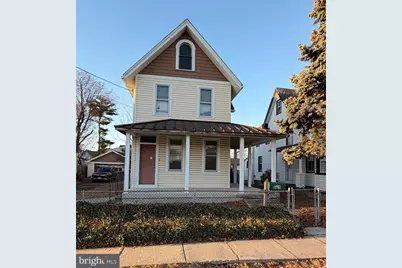 423 W Broad Street, Palmyra, NJ 08065 - Photo 1