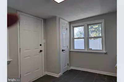 23 W Monroe Street, Mount Holly, NJ 08060 - Photo 8