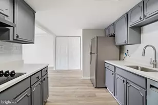 7 Riverview Pl, Willingboro, NJ 08046 - Photo 6