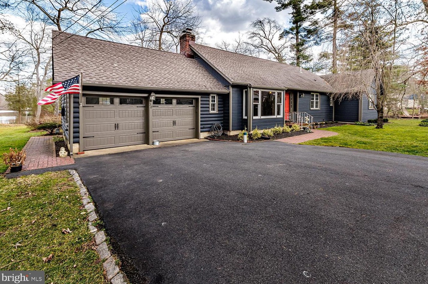 38 Algonquin Trl, Medford, NJ 08055-1507