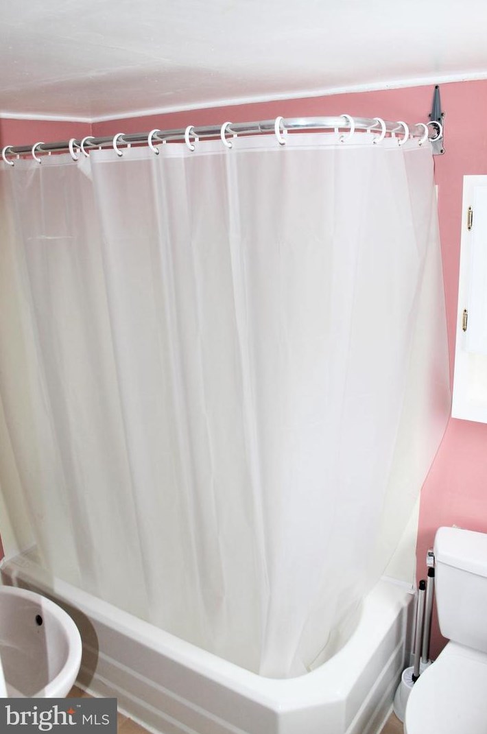 34 2 St, Moorestown NJ 08057-3304 exterior