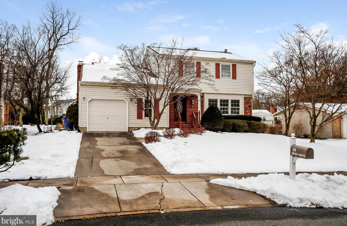 18 Mindy Dr, Moorestown, NJ 08057-3024