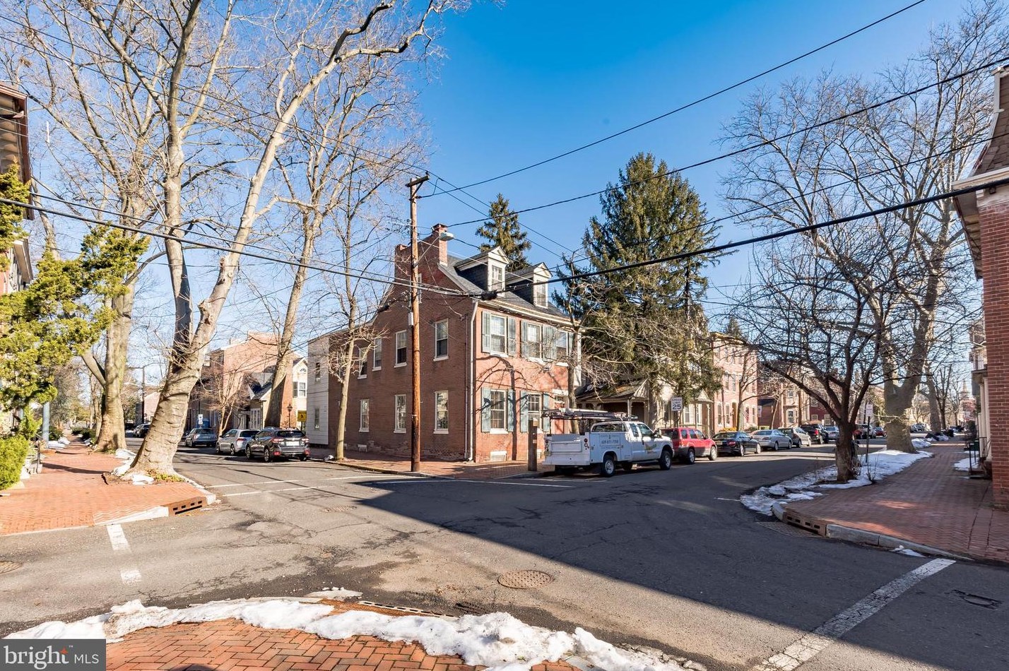 31 Un St, Burlington NJ 08016-1508 exterior