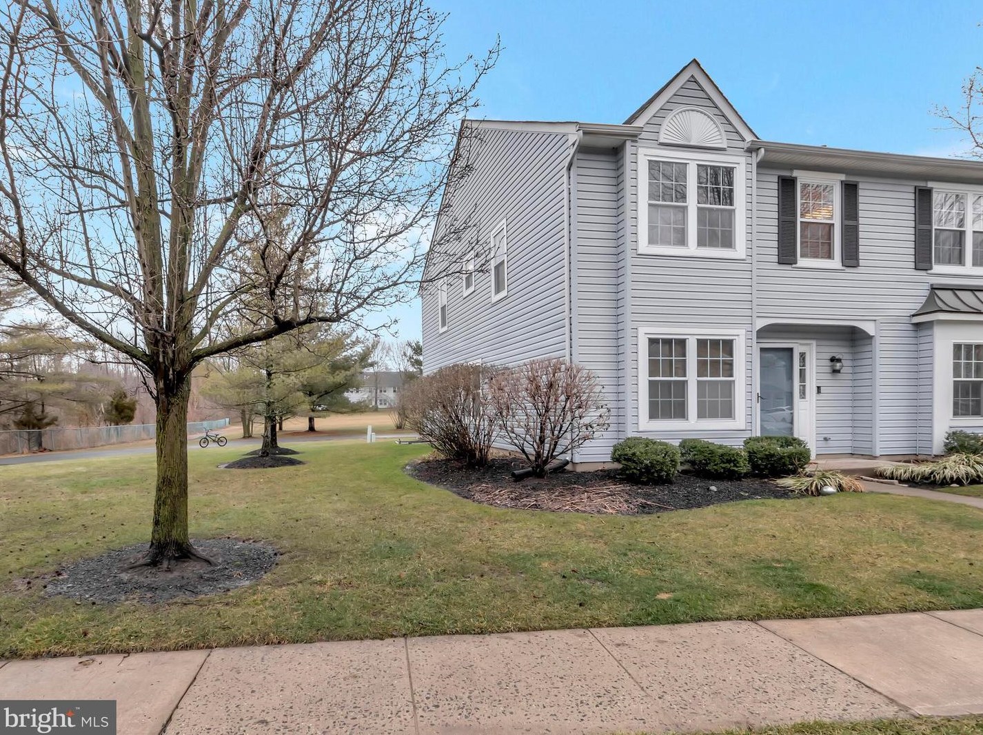301 Whisper Ct, Burlington, NJ 08016-4276