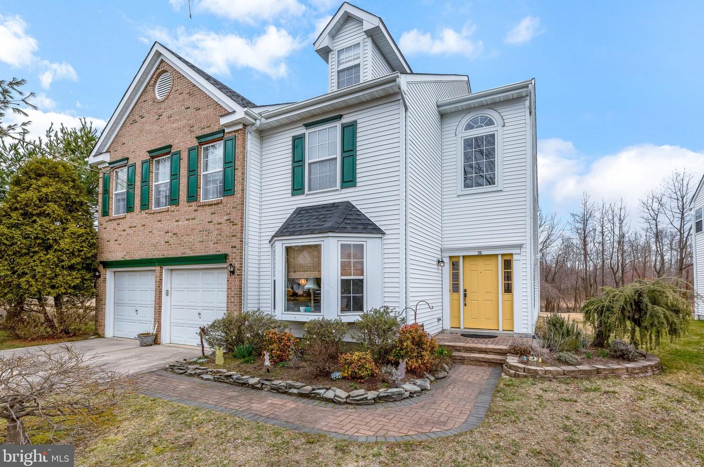 26 Watson Dr, Mount Laurel, NJ 08054-5209