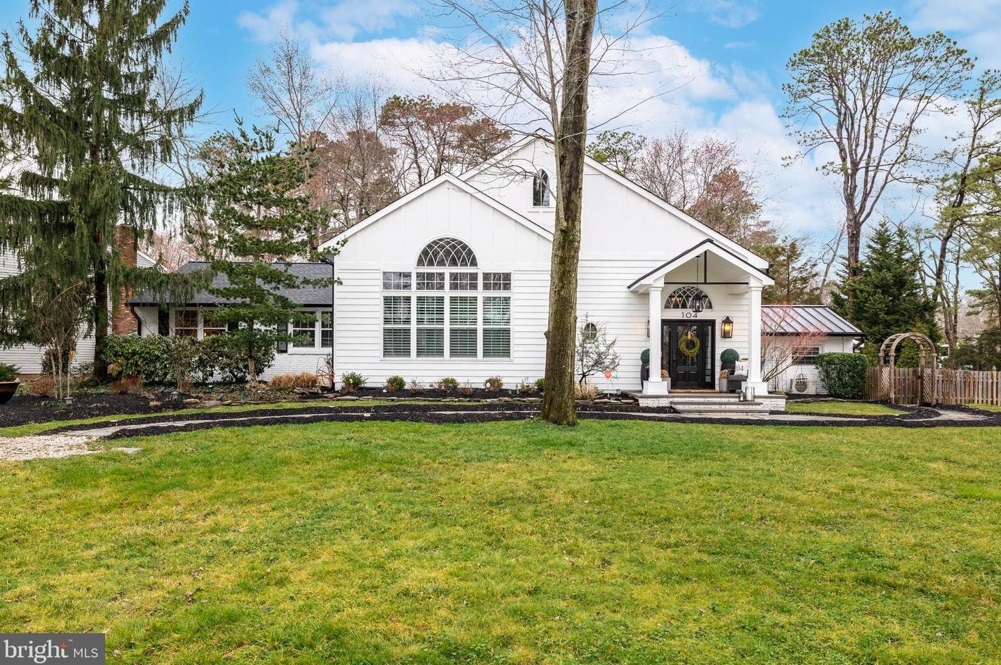 104 Algonquin Trl, Medford, NJ 08055-1413