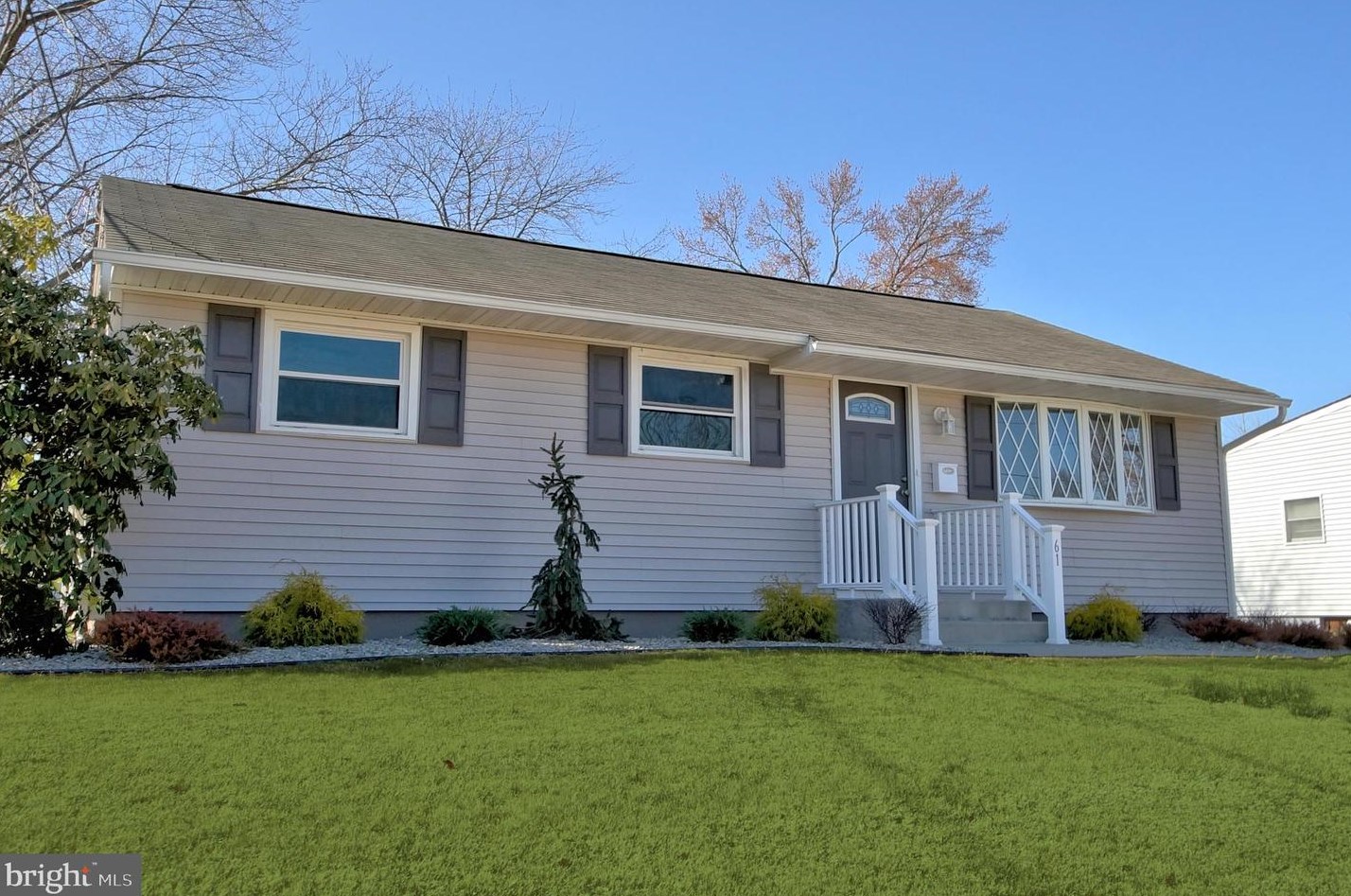 61 Eaton Rd, Chesterfield, NJ 08505-2715