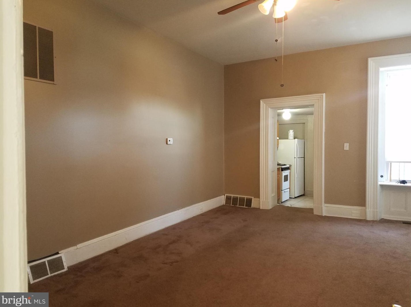 44 E Park St #1, Chesterfield, NJ 08505