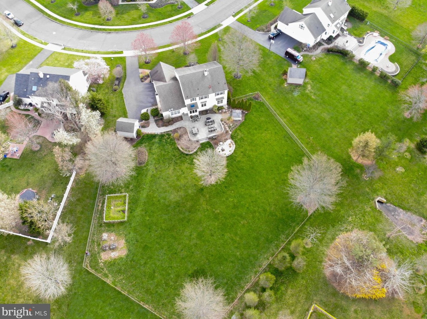 136 Davenport Dr, Chesterfield, NJ 08515-9407