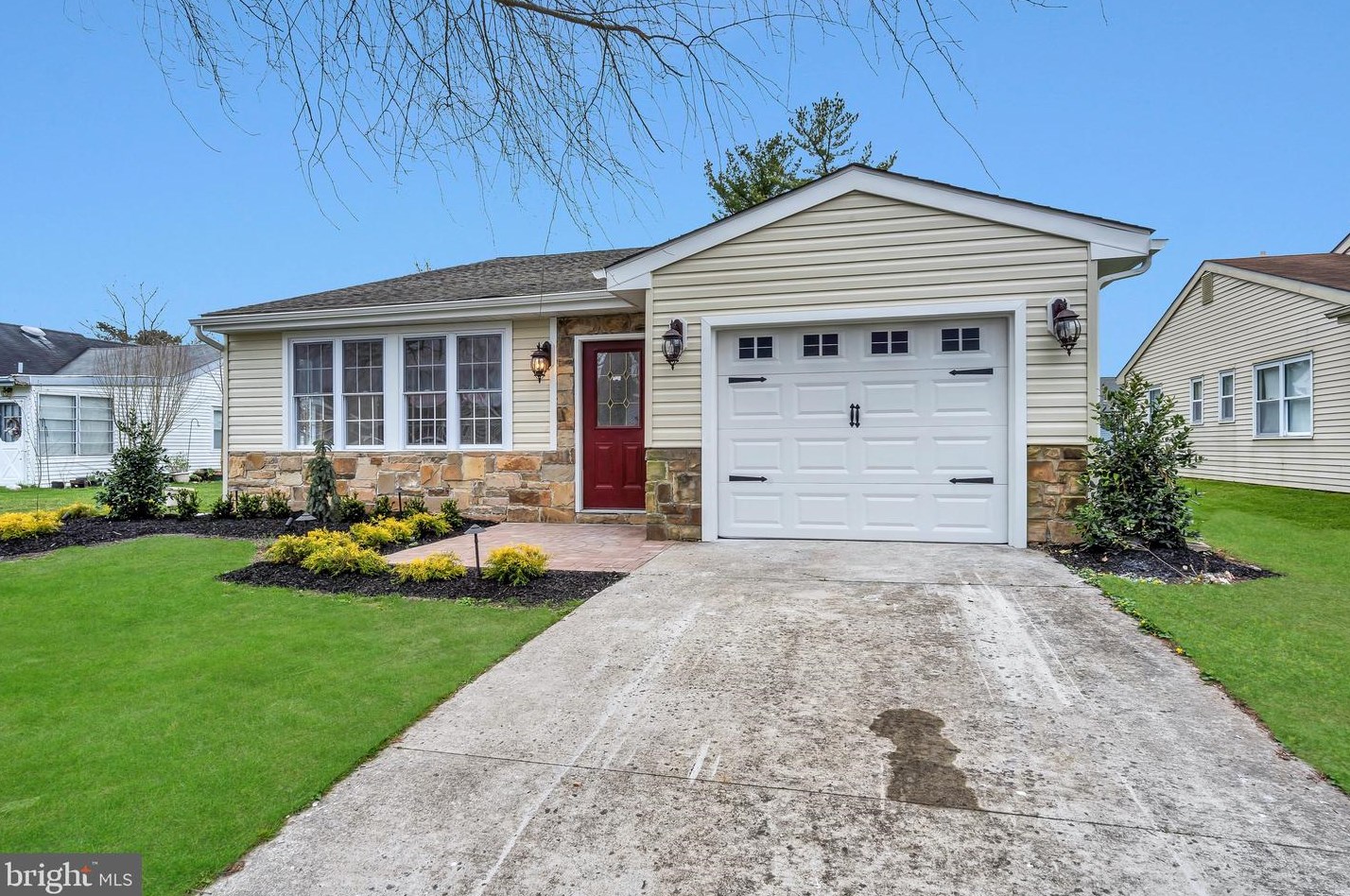 59 Chatham Pl, Southampton, NJ 08088