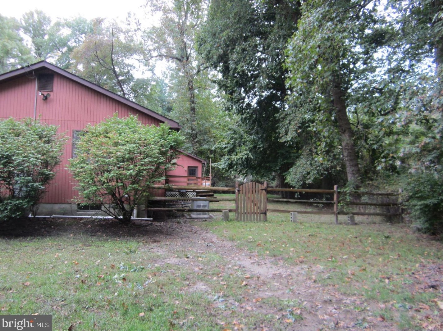 851 Mcelwee Rd, Moorestown, NJ 08057-3933