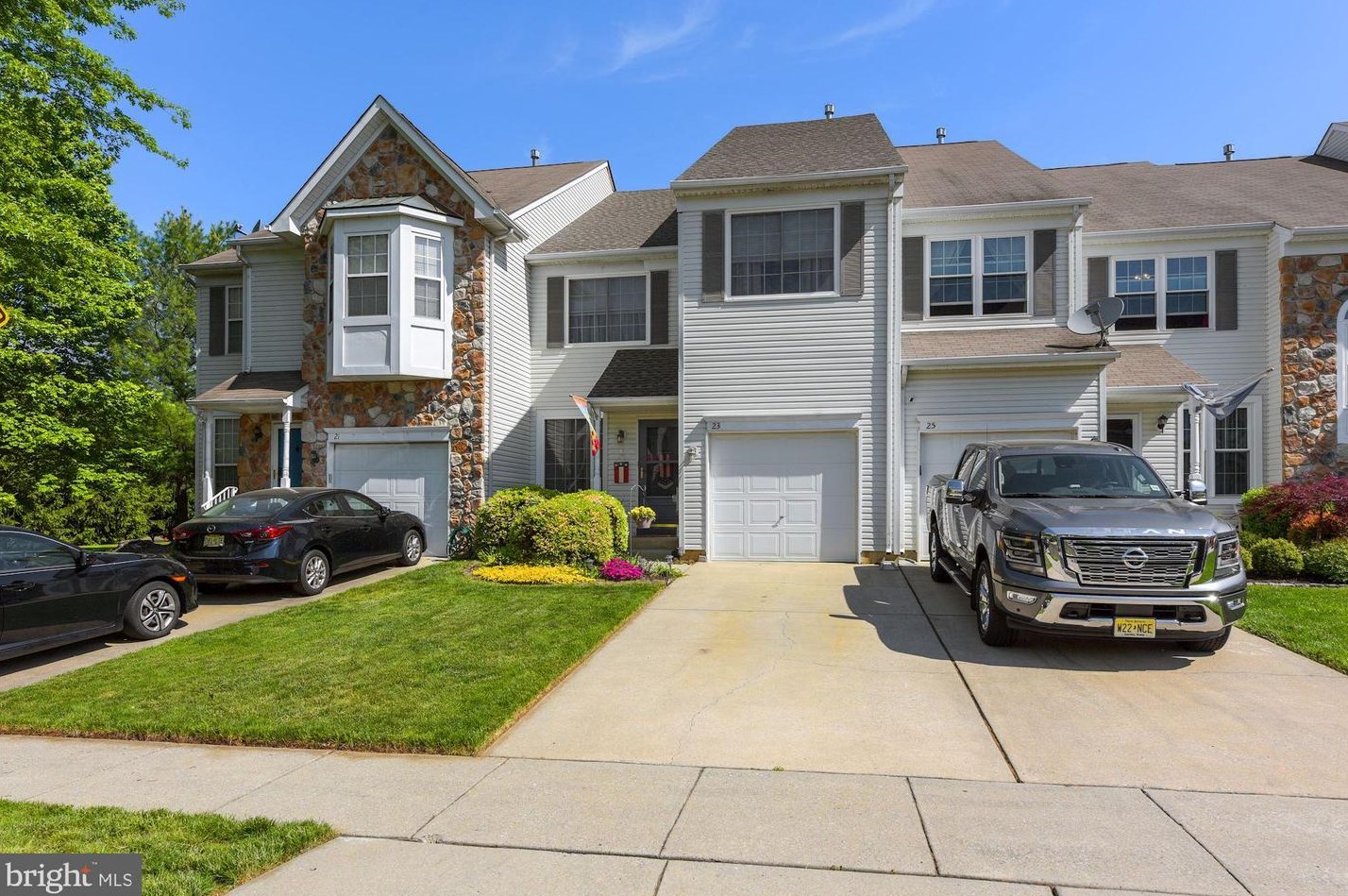 23 Threadleaf Ter, Burlington, NJ 08016-4349