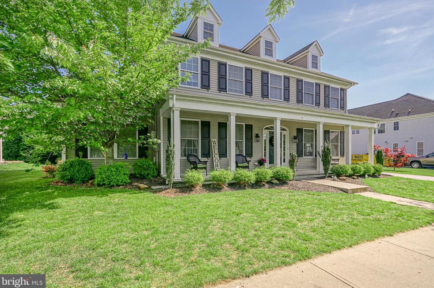5 Equestrian Way, Chesterfield, NJ 08515-4403