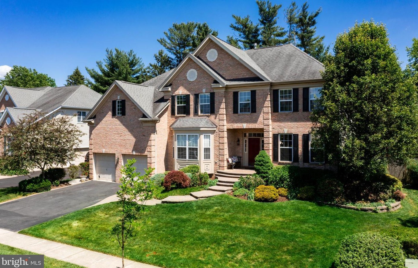 9 Castleton Ln, Moorestown, NJ 08057-3049