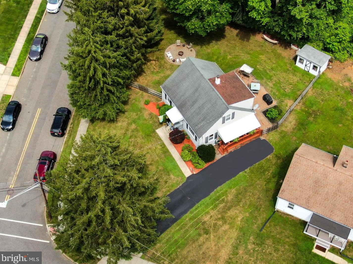 54 Charles Bossert Dr, Chesterfield, NJ 08505-2755