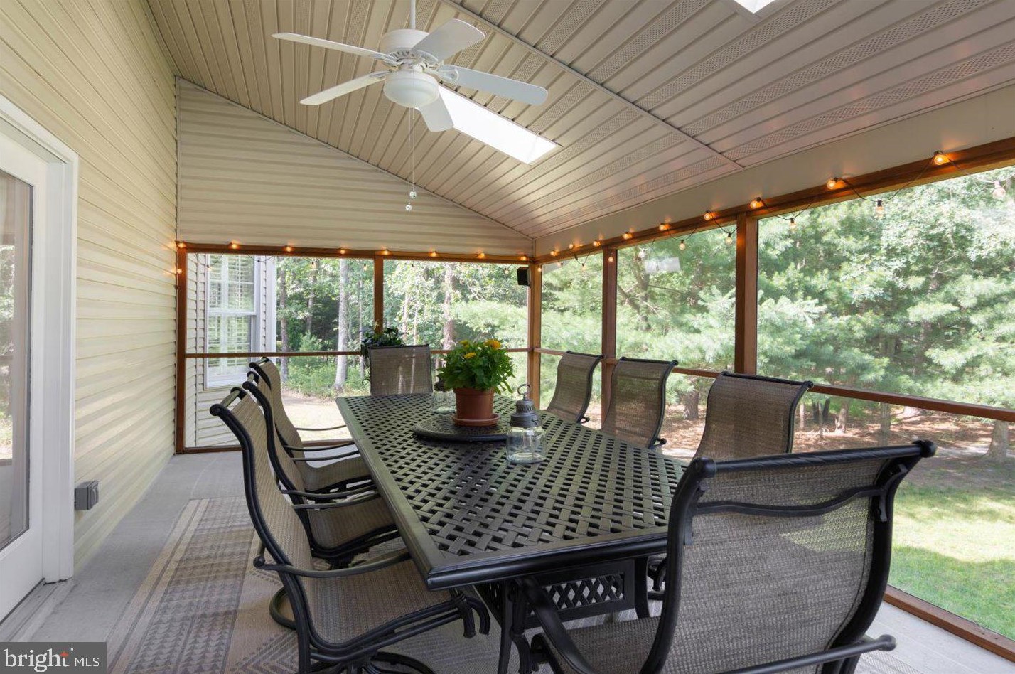 22 Magnolia Ct, Medford NJ  08055-8181 exterior