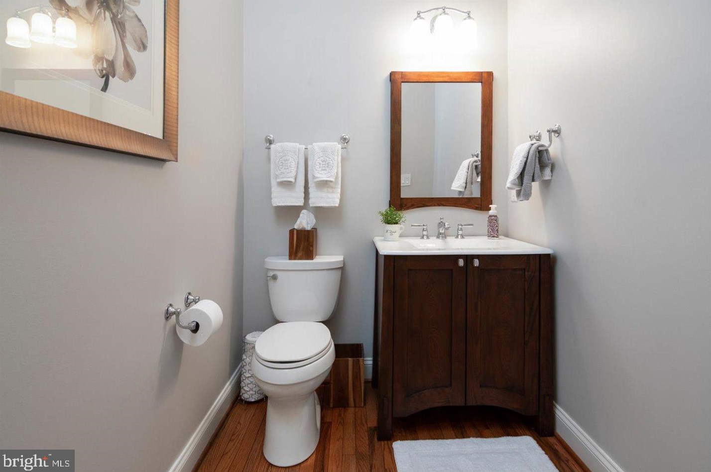 22 Magnolia Ct, Medford NJ  08055-8181 exterior