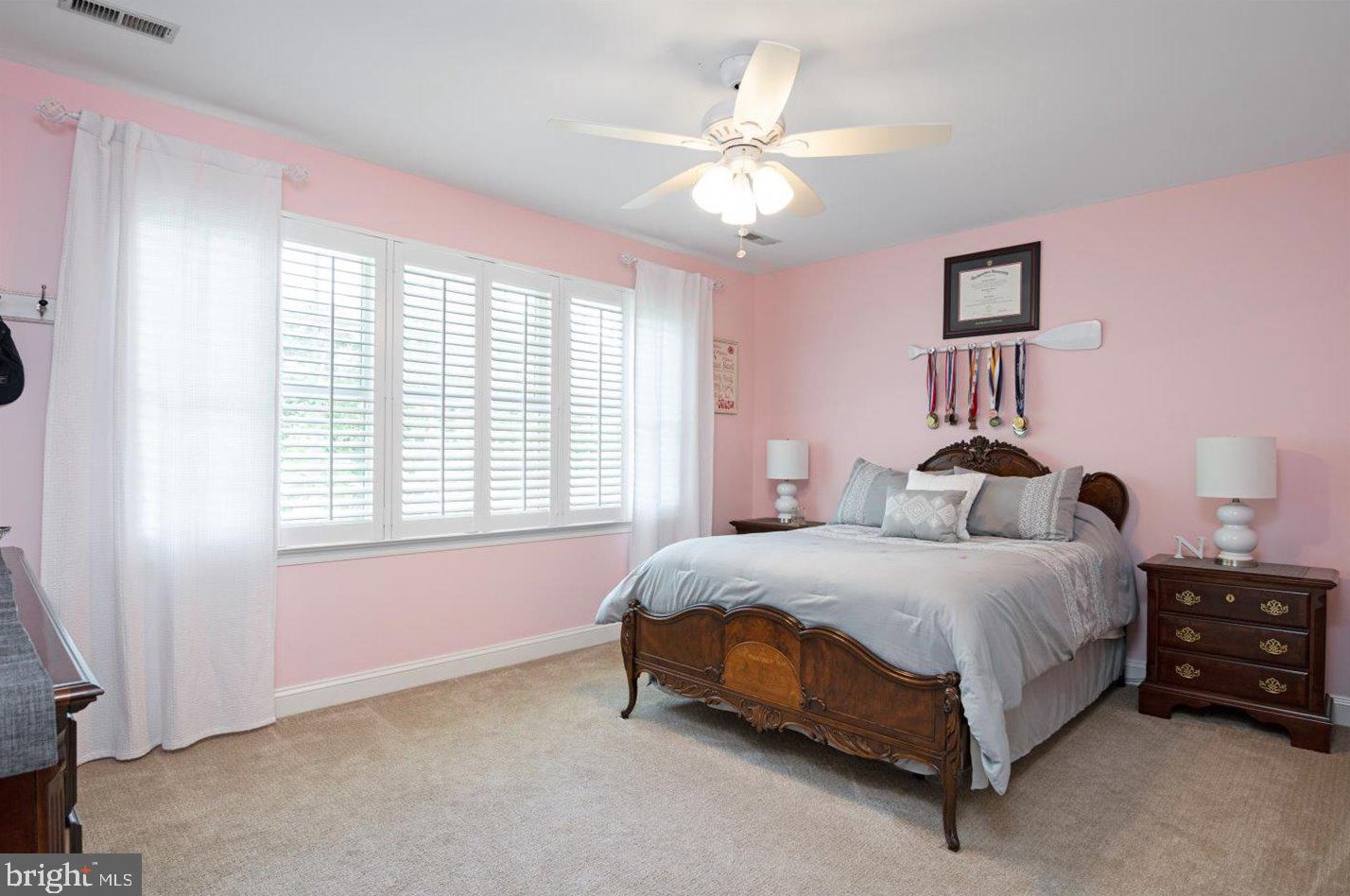 22 Magnolia Ct, Medford NJ  08055-8181 exterior