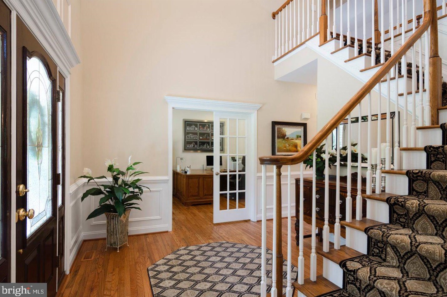 22 Magnolia Ct, Medford NJ  08055-8181 exterior